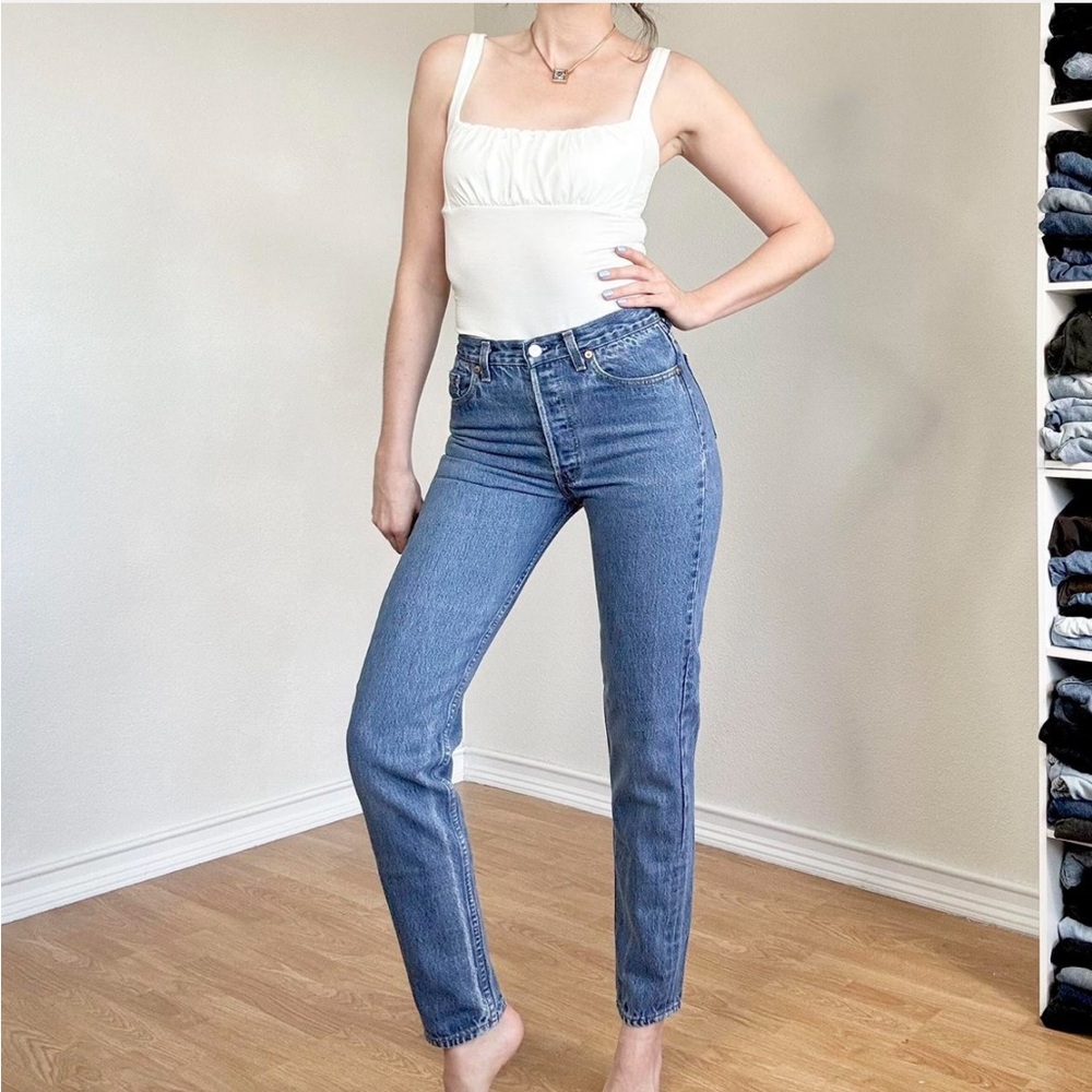 Levi’s 501s Skinny Jeans Medium Wash Sz25 Classic 90s Cut